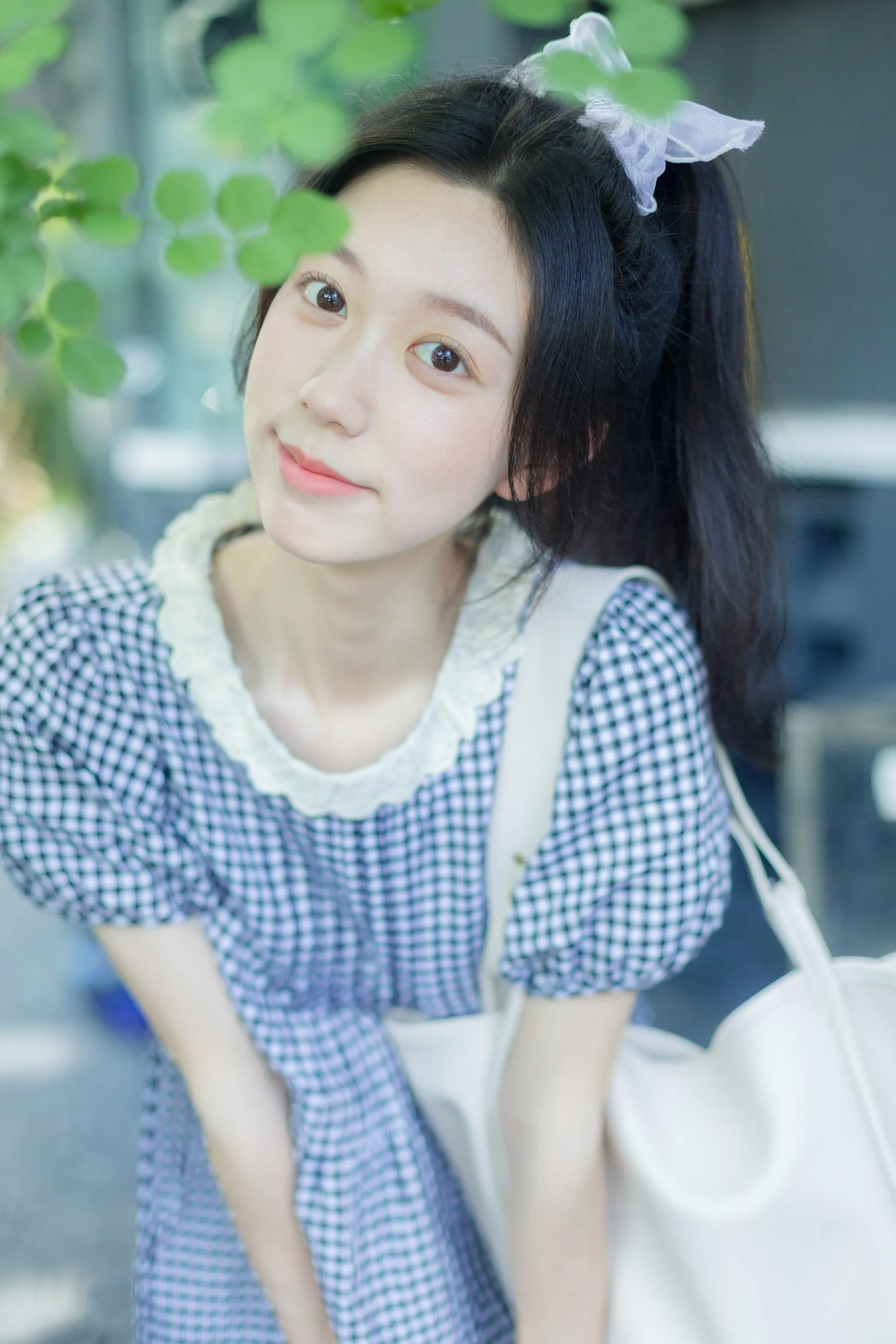 [YITUYU艺图语]2022.08.02 今日暂停营业 饲猫少女- [40P]插图2